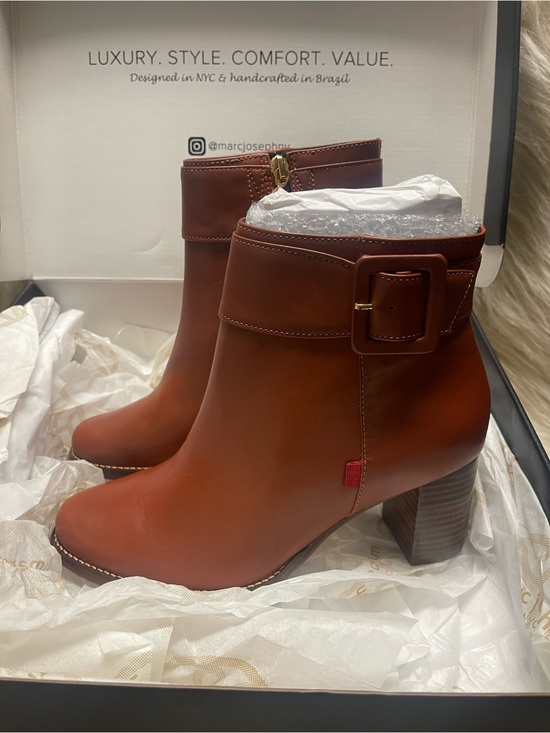 Marc Joseph Shoes - NWT Marc Joseph boots SIZE 6.5.